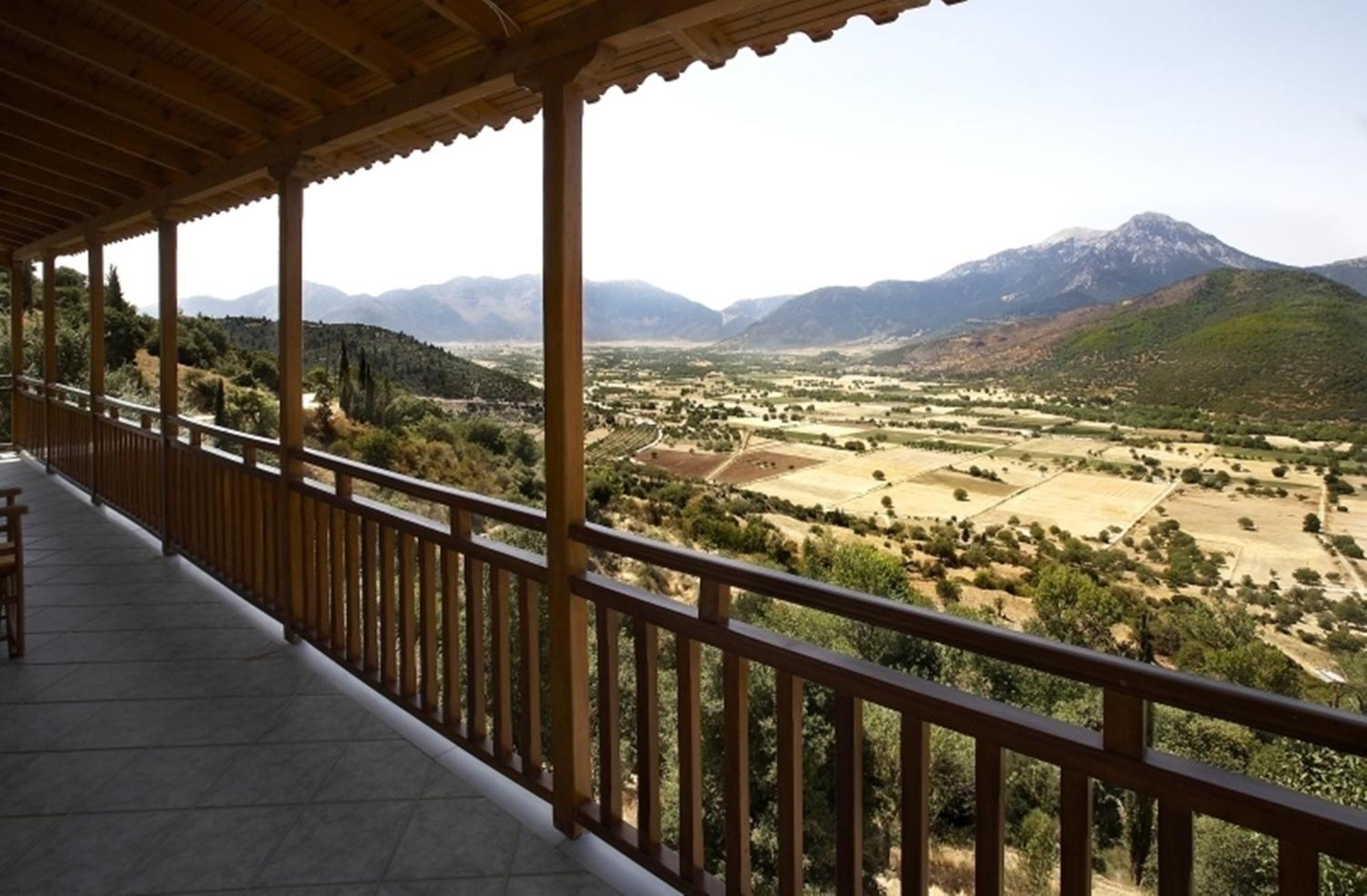 Hotel Semeli Gkoura Extérieur photo